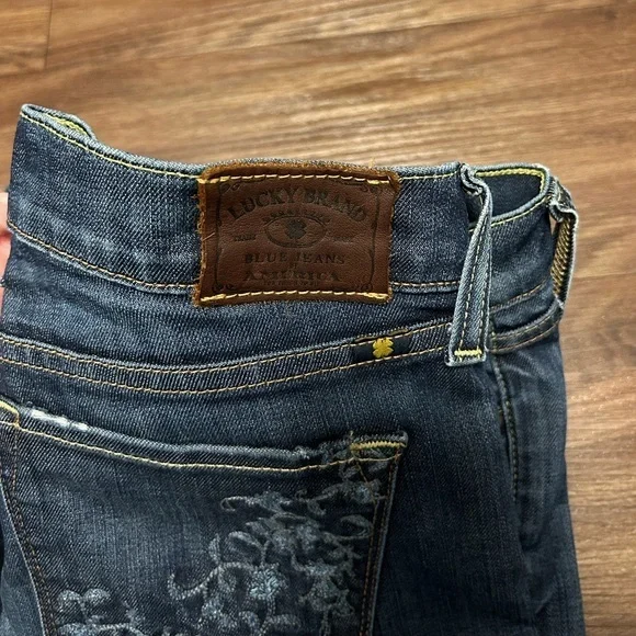 Lucky Brand Sofia bootcut jeans size 4/27 - Picture 6 of 6